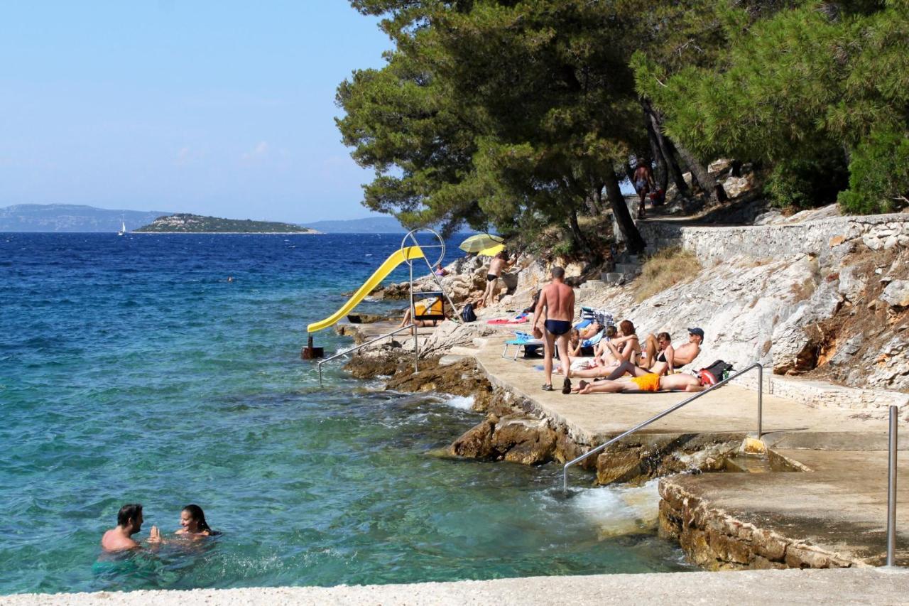 Apartments With A Parking Space Sali, Dugi Otok - 8181 外观 照片