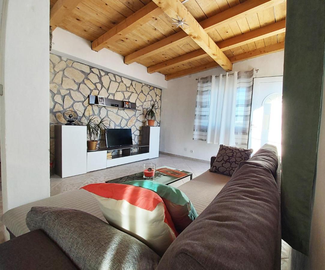 Apartments With A Parking Space Sali, Dugi Otok - 8181 外观 照片